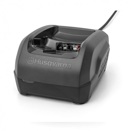 Chargeur de batterie Husqvarna QC250 de face 